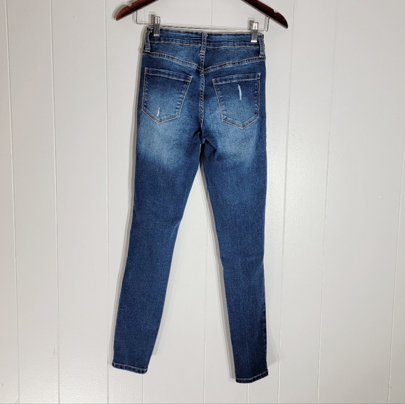 4/$20 Celebratity Pink Button-fly Stretch Distressed Skinny Jeans Size 25 - Picture 2 of 6